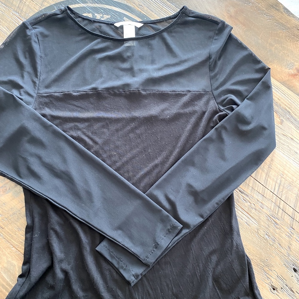 Nice black top !